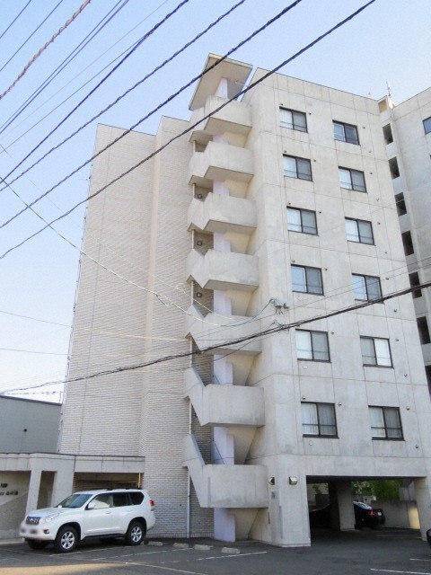 建物外観　☆物件名【リシェール南郷通】とお伝え下さい！