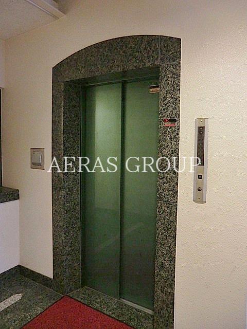 その他　エレベーター付き