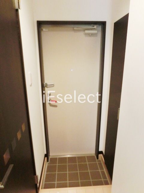 玄関　シューズボックスございます