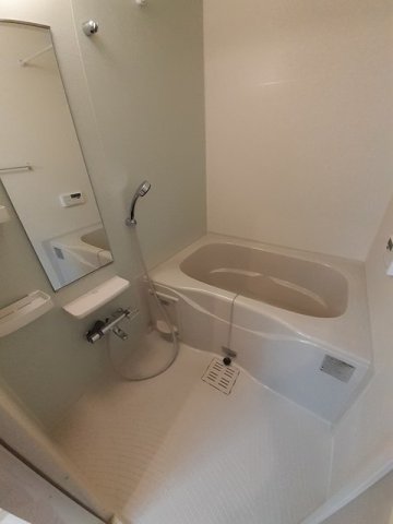 バス・シャワールーム　当社、チルホームのHPもご覧ください(^^)/物件情報多数♪