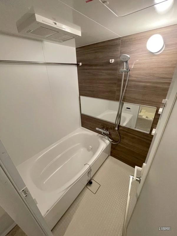 バス・シャワールーム　同室タイプイメージ写真