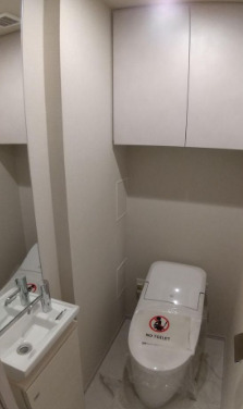 トイレ　別部屋参考写真