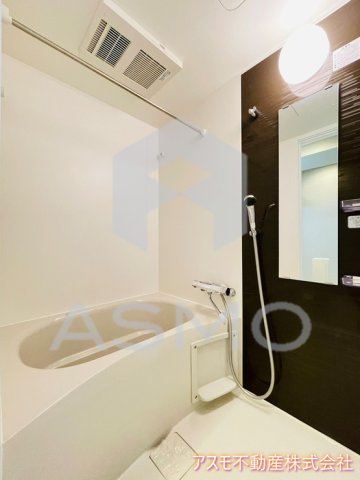 バス・シャワールーム　同マンション別部屋参考写真
