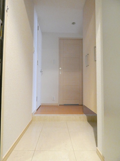 玄関　玄関※別部屋参考写真