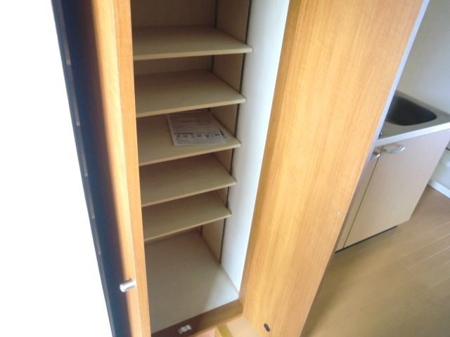 玄関　★シューズＢＯＸです★