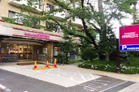 スーパー　成城石井芦花公園店（スーパー）まで369m