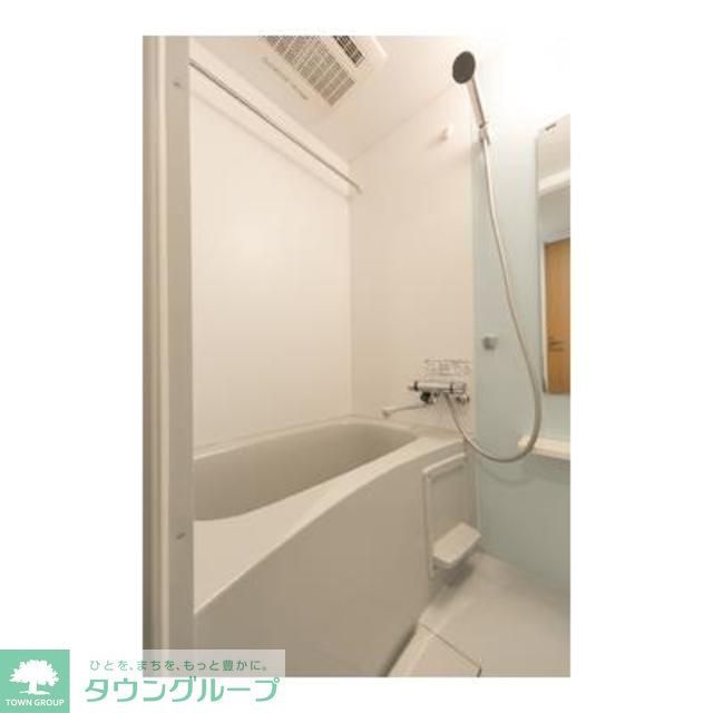 バス・シャワールーム　※写真は同タイプ住戸です。