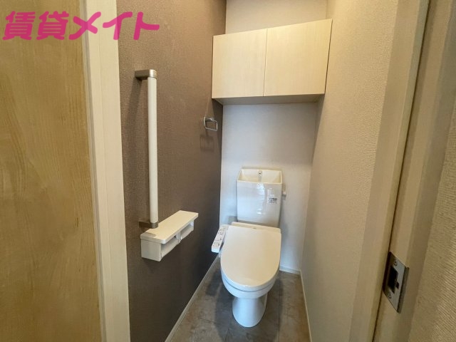 トイレ　同物件別室写真