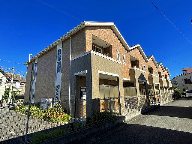 建物外観　おしゃれな外観です。