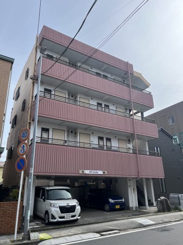 建物外観　能見台の通りに面しております
