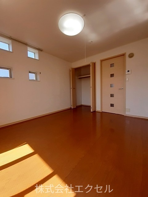その他部屋・スペース　収納完備の室内です。