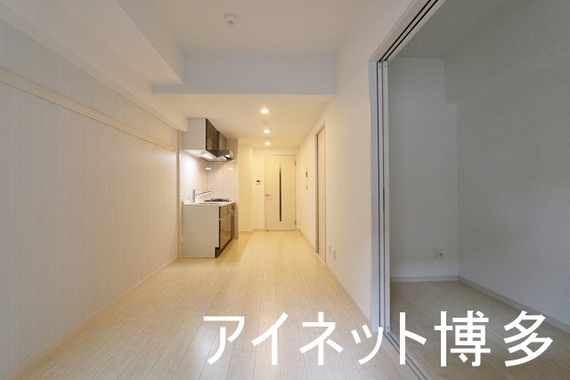 居室・リビング　家具の配置がしやすいリビング
