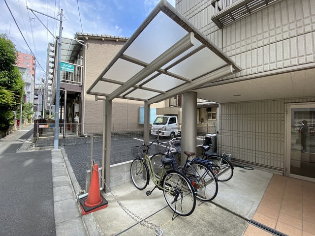 駐車場　駐輪場