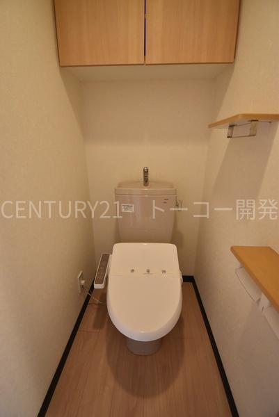 トイレ　別部屋の参考写真です。現況有姿