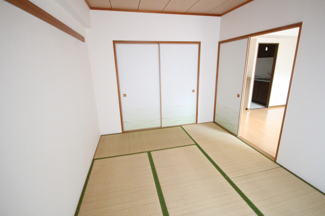 収納　※別室の参考写真の為、現況優先です。