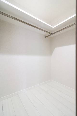 収納　ウォークインクローゼットも御座います