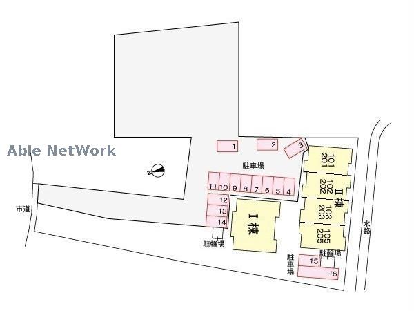 駐車場　駐車場