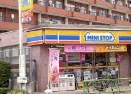 コンビニ　ミニストップ北区赤羽南2丁目店（コンビニ）まで178m