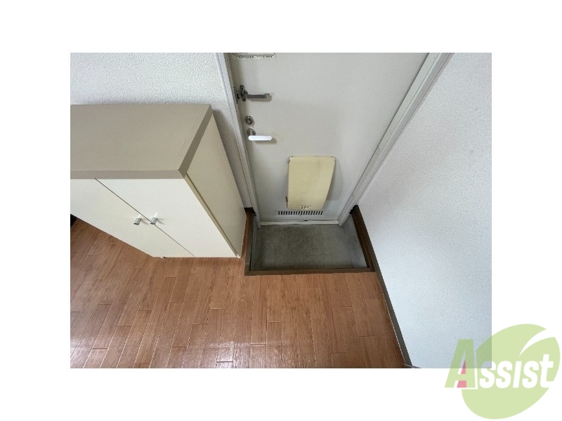 玄関　広めの玄関でお出かけの準備ものびのびと出来ます。