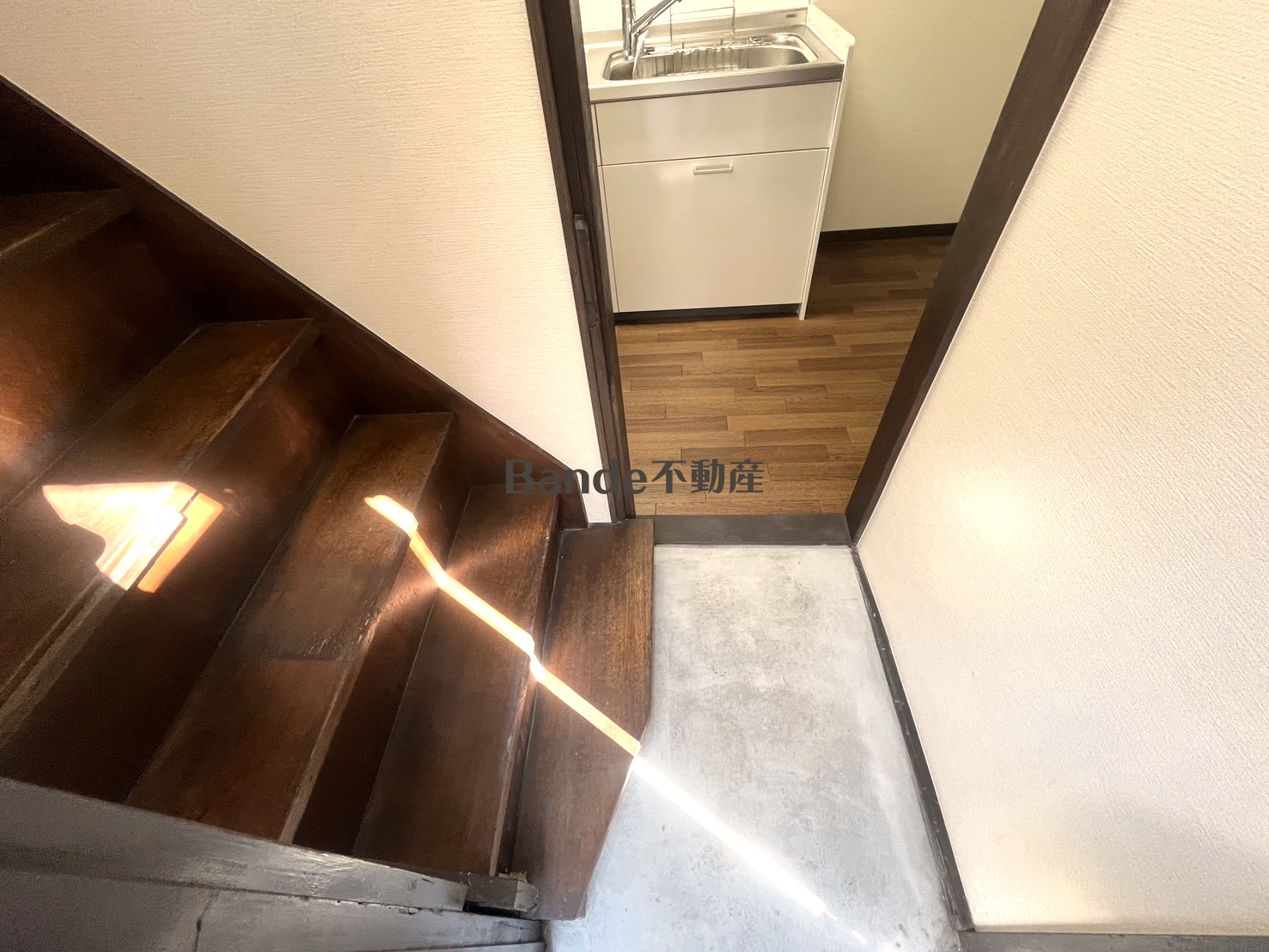 向丘1丁目戸建の玄関写真
