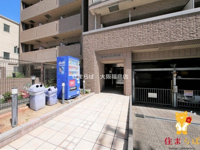 エントランス　共用部の印象も大切に