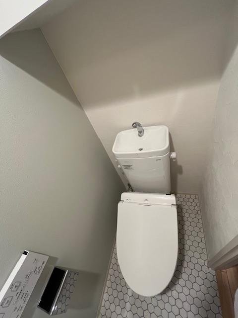 トイレ　※同物件参考写真