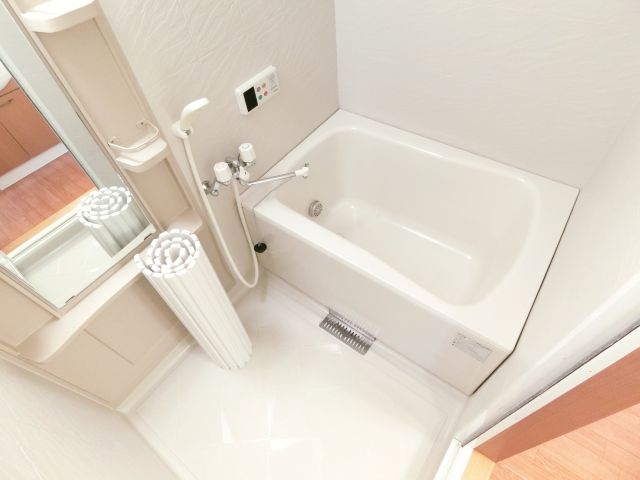 バス・シャワールーム　同物件別部屋