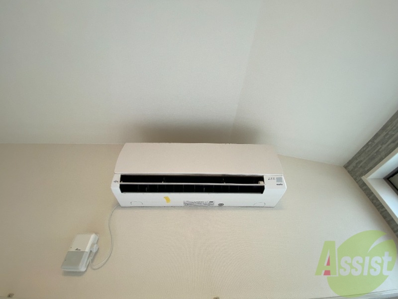 その他設備　部屋にはエアコンがあり、暑い日や寒い日も安心です。