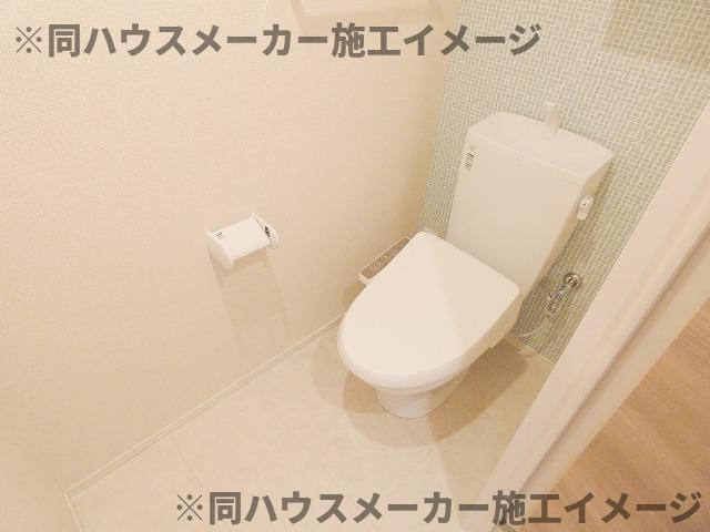トイレ　※写真は同ハウスメーカー既存物件です（イメージ写真）