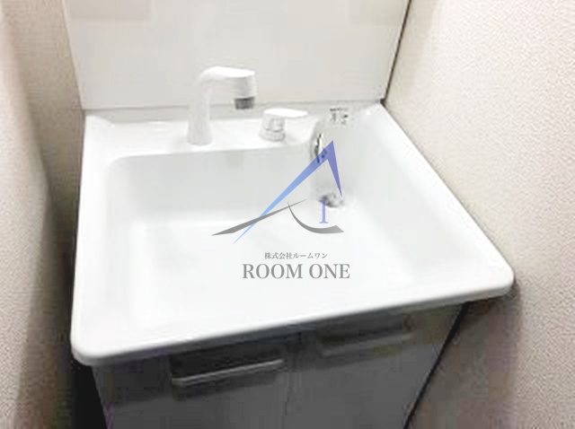 洗面設備　洗面台です。
