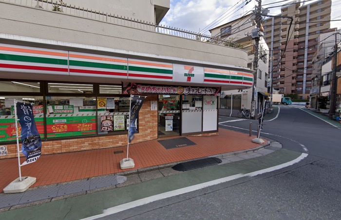 コンビニ　セブンイレブン 練馬貫井5丁目店（コンビニ）まで210m
