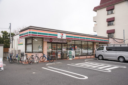 コンビニ　セブンイレブン 板橋蓮根2丁目店（コンビニ）まで35m