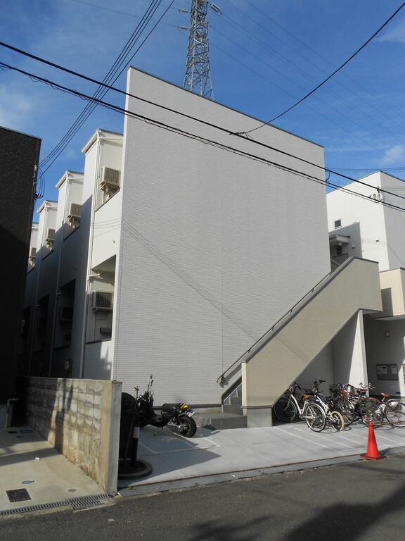 建物外観　同じタイプ同じモデルを使用
