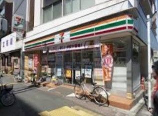 コンビニ　セブンイレブン目白5丁目目白通り店（コンビニ）まで250m