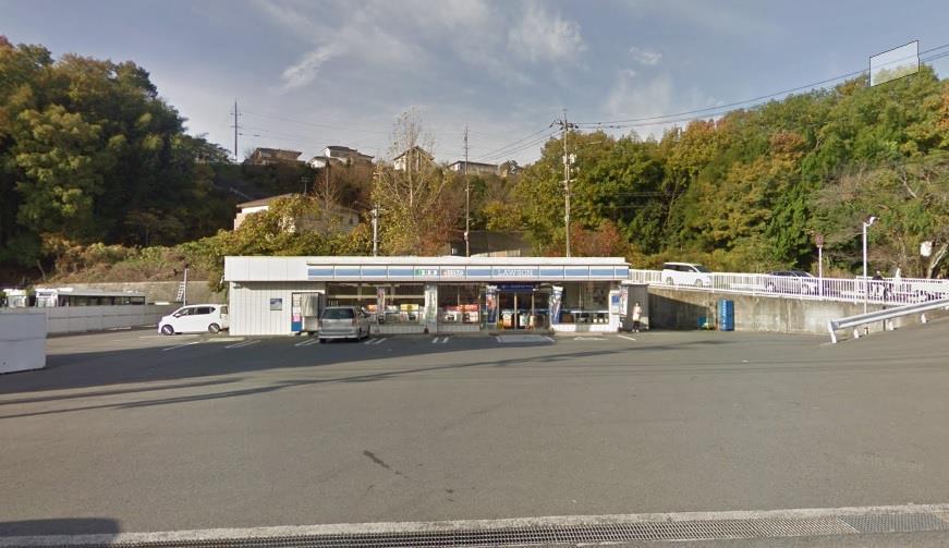 コンビニ　ローソン呉焼山北一丁目店（コンビニ）まで546m