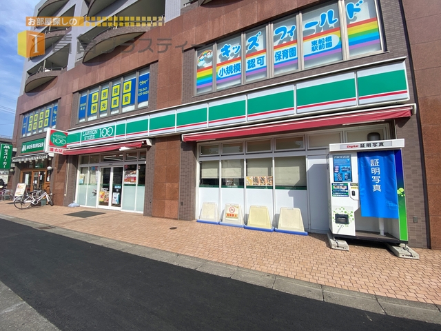 コンビニ　ローソンストア100東船橋駅前店（コンビニ）まで218m