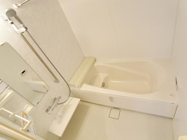バス・シャワールーム　室内・内装