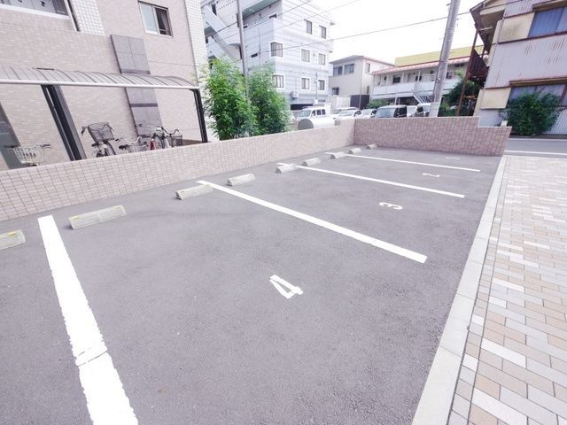 駐車場　★駐車場です★