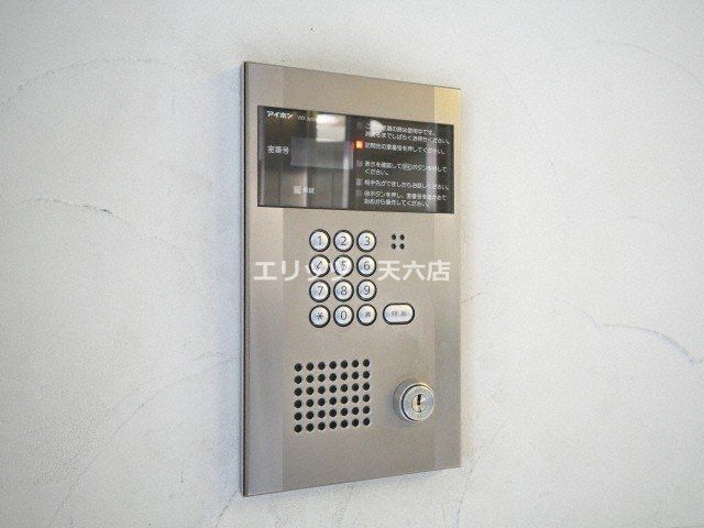 セキュリティ　下駄箱