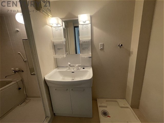 洗面設備　洗面化粧台付きです☆