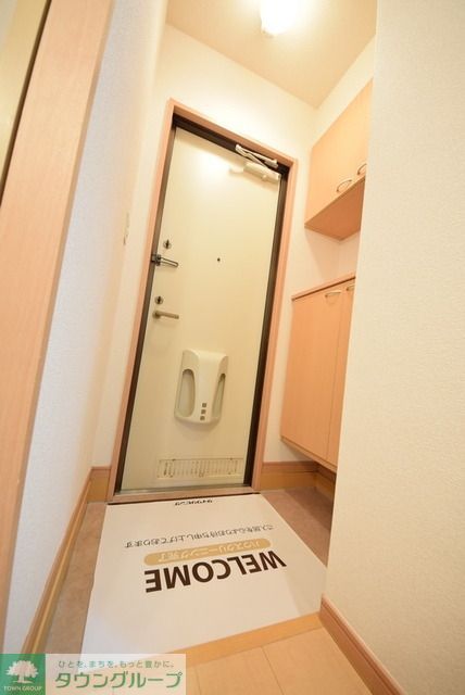 玄関　お部屋探しは【タウンハウジング千葉店】にお任せ下さい♪