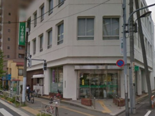 銀行　りそな銀行 西新井支店（銀行）まで2133m