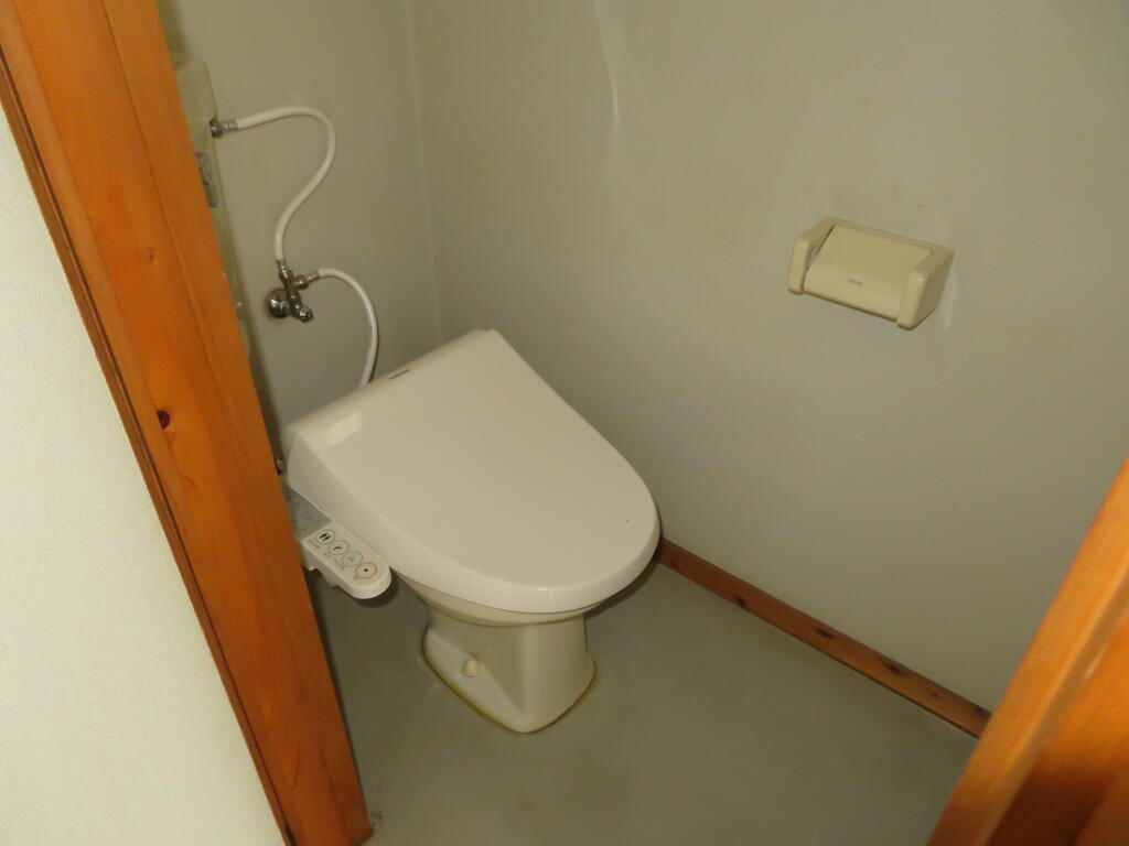 ＪＲ津山線 津山駅 徒歩46分 2階建 築37年のトイレ写真