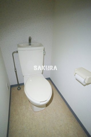 レジデンス二俣川第3のトイレ写真