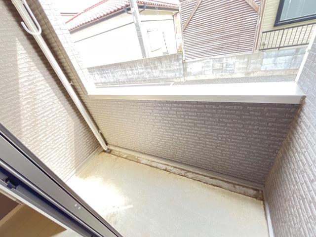 静かで落ち着いた住環境が魅力の内装写真
