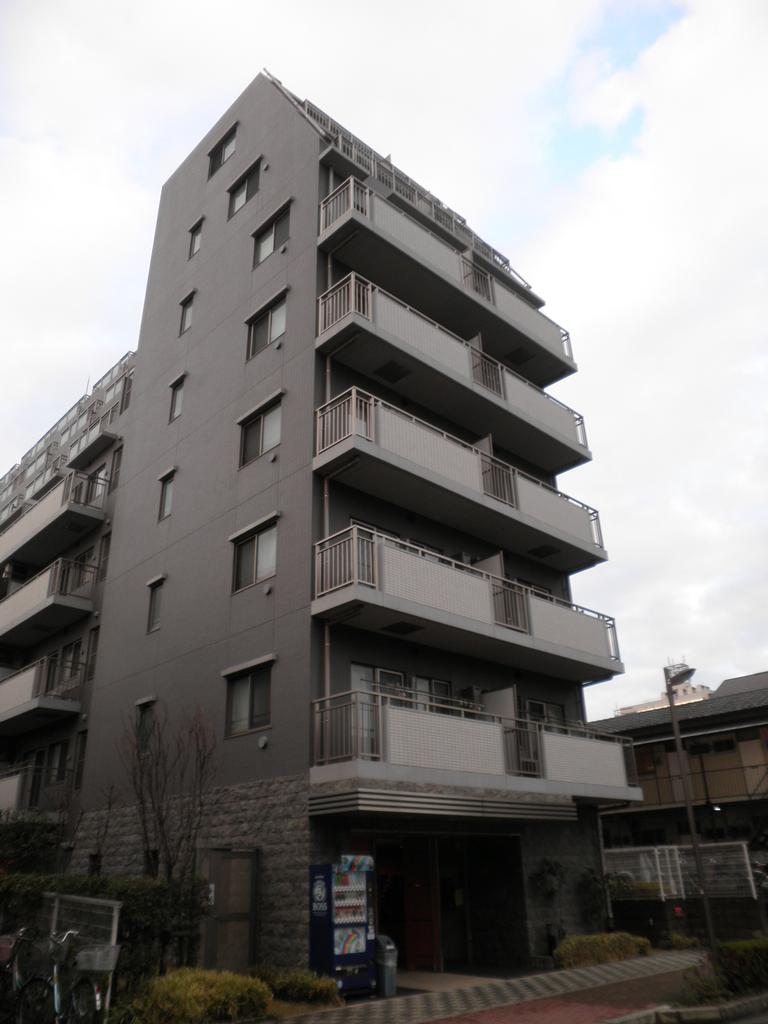 東京メトロ半蔵門線 住吉駅 徒歩8分 築22年