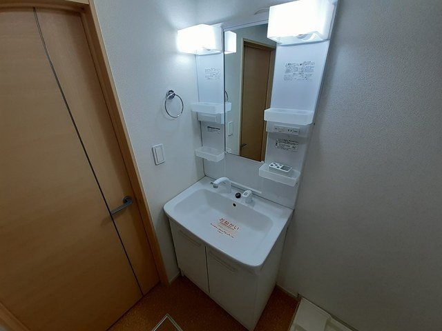 洗面設備　洗面所です