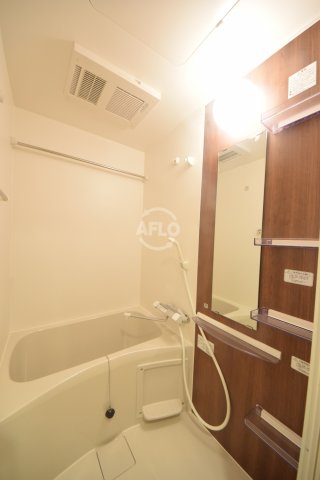 ラシーヌ瓦屋町の風呂写真