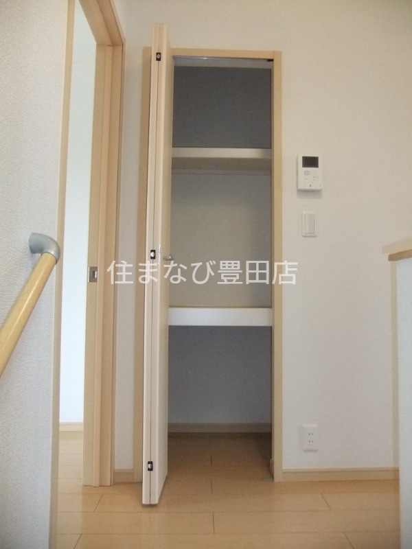 収納　同型別部屋写真