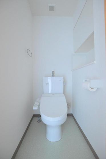 ウイング宝町サードのトイレ写真